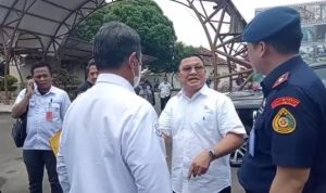 Anggota DPR-RI Bersama Gubernur Lampung Lepas Bibit Ikan 1.250-Ekor